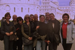 Eine Gruppe auf Besuch in Pisa